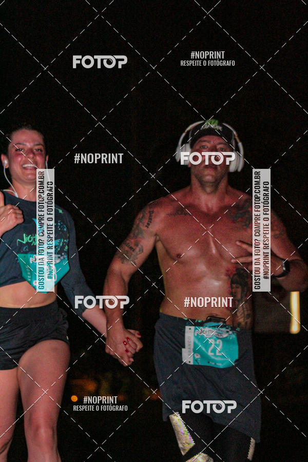 Buy your photos of the eventNight Run 2019 - Pop - Rio de Janeiro on Fotop