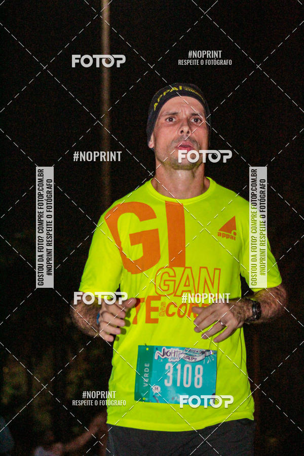 Buy your photos of the eventNight Run 2019 - Pop - Rio de Janeiro on Fotop