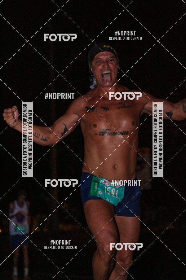 Buy your photos of the eventNight Run 2019 - Pop - Rio de Janeiro on Fotop