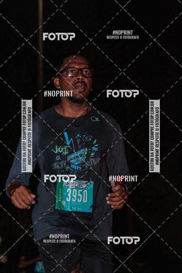 Buy your photos of the eventNight Run 2019 - Pop - Rio de Janeiro on Fotop