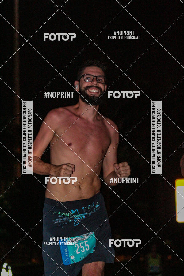 Buy your photos of the eventNight Run 2019 - Pop - Rio de Janeiro on Fotop