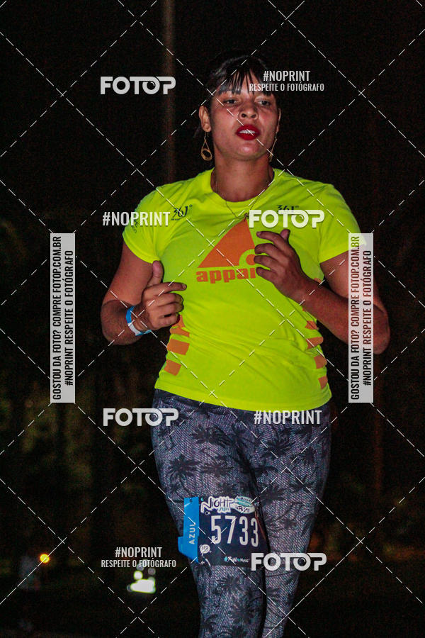 Buy your photos of the eventNight Run 2019 - Pop - Rio de Janeiro on Fotop