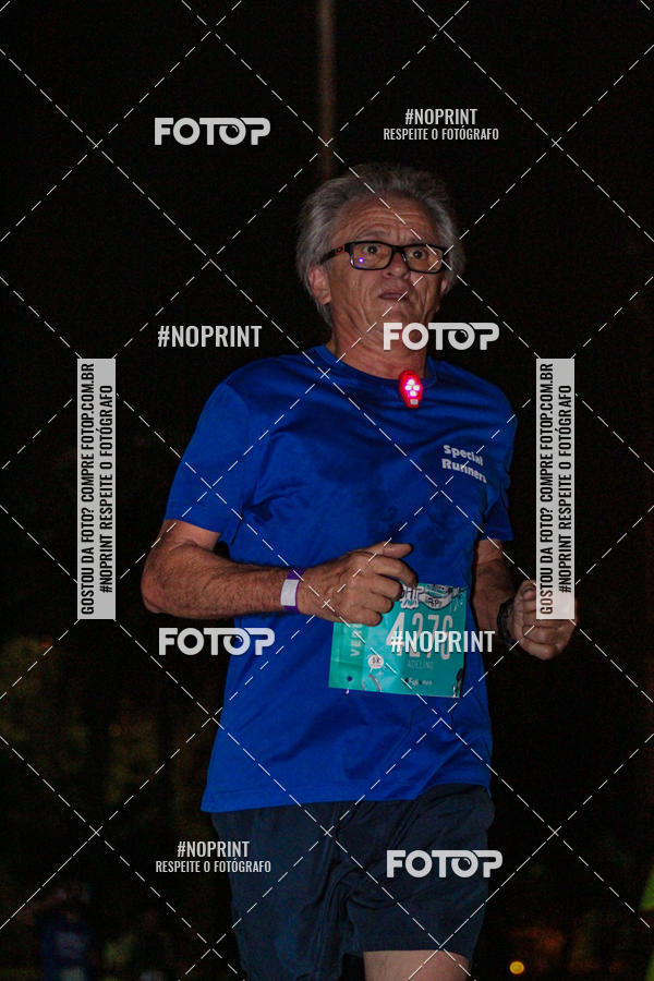 Buy your photos of the eventNight Run 2019 - Pop - Rio de Janeiro on Fotop