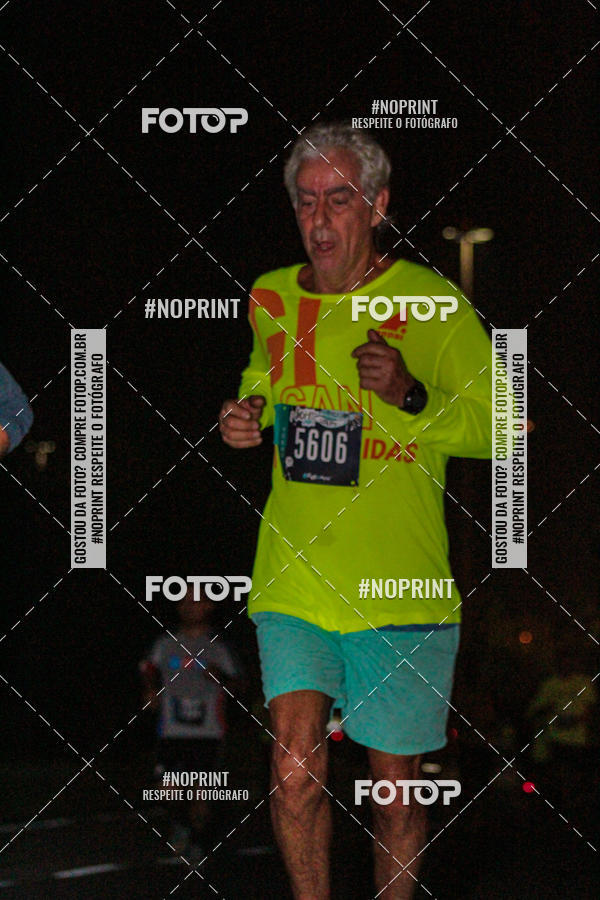 Buy your photos of the eventNight Run 2019 - Pop - Rio de Janeiro on Fotop
