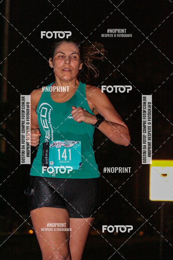 Buy your photos of the eventNight Run 2019 - Pop - Rio de Janeiro on Fotop