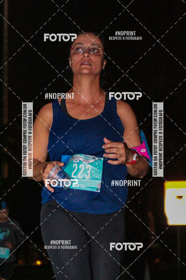Buy your photos of the eventNight Run 2019 - Pop - Rio de Janeiro on Fotop