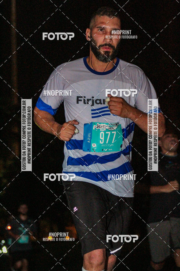Buy your photos of the eventNight Run 2019 - Pop - Rio de Janeiro on Fotop