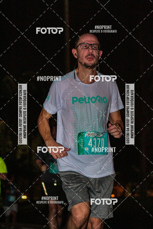 Buy your photos of the eventNight Run 2019 - Pop - Rio de Janeiro on Fotop