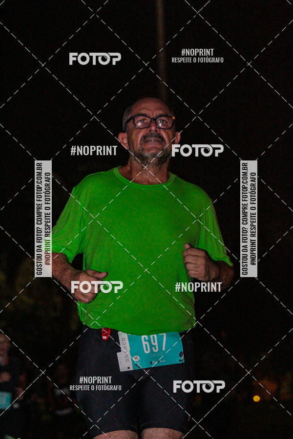 Buy your photos of the eventNight Run 2019 - Pop - Rio de Janeiro on Fotop