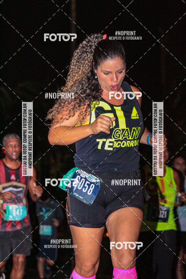 Buy your photos of the eventNight Run 2019 - Pop - Rio de Janeiro on Fotop
