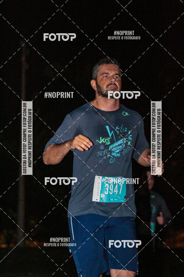 Buy your photos of the eventNight Run 2019 - Pop - Rio de Janeiro on Fotop