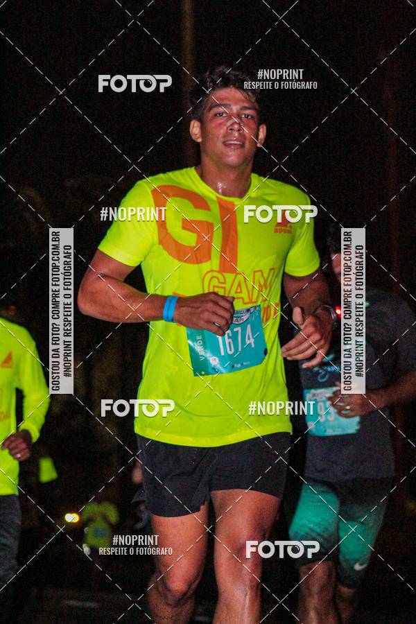 Buy your photos of the eventNight Run 2019 - Pop - Rio de Janeiro on Fotop
