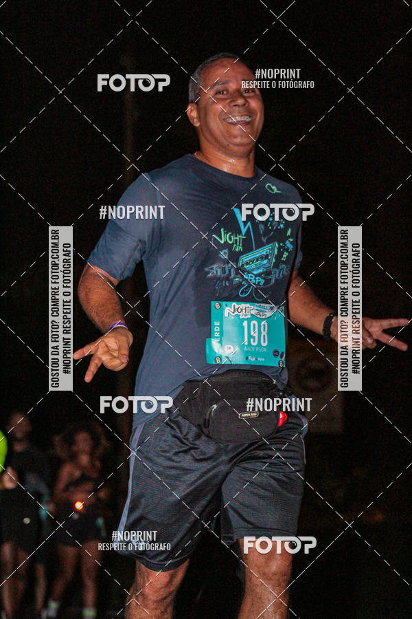 Buy your photos of the eventNight Run 2019 - Pop - Rio de Janeiro on Fotop
