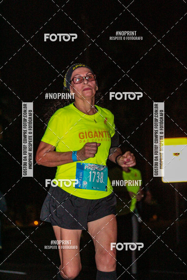 Buy your photos of the eventNight Run 2019 - Pop - Rio de Janeiro on Fotop