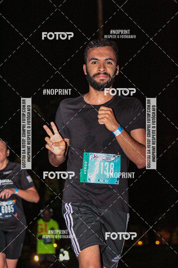 Buy your photos of the eventNight Run 2019 - Pop - Rio de Janeiro on Fotop
