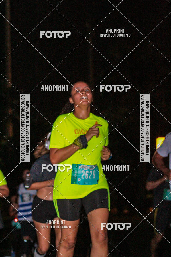 Buy your photos of the eventNight Run 2019 - Pop - Rio de Janeiro on Fotop