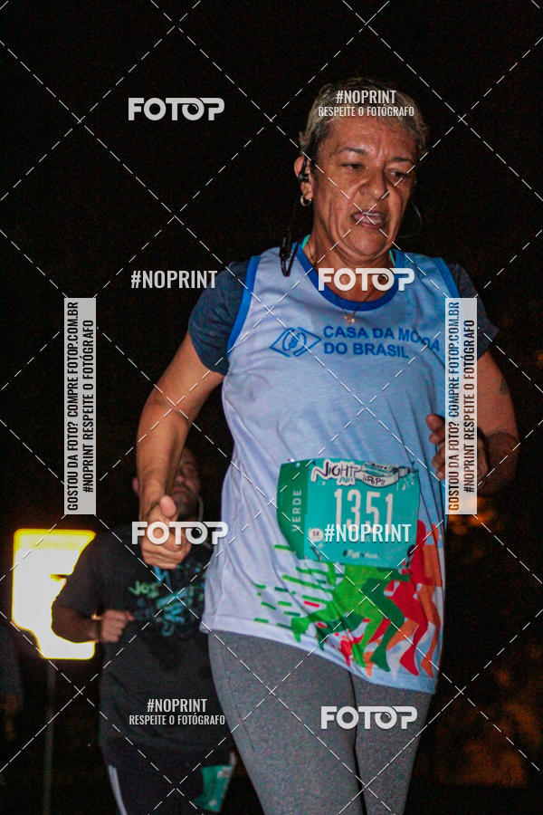 Buy your photos of the eventNight Run 2019 - Pop - Rio de Janeiro on Fotop