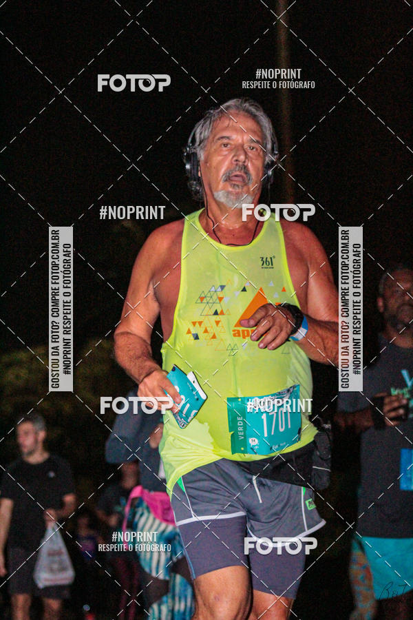 Buy your photos of the eventNight Run 2019 - Pop - Rio de Janeiro on Fotop