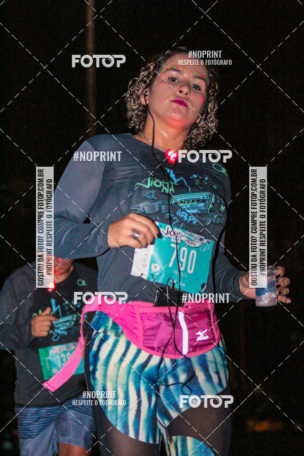 Buy your photos of the eventNight Run 2019 - Pop - Rio de Janeiro on Fotop