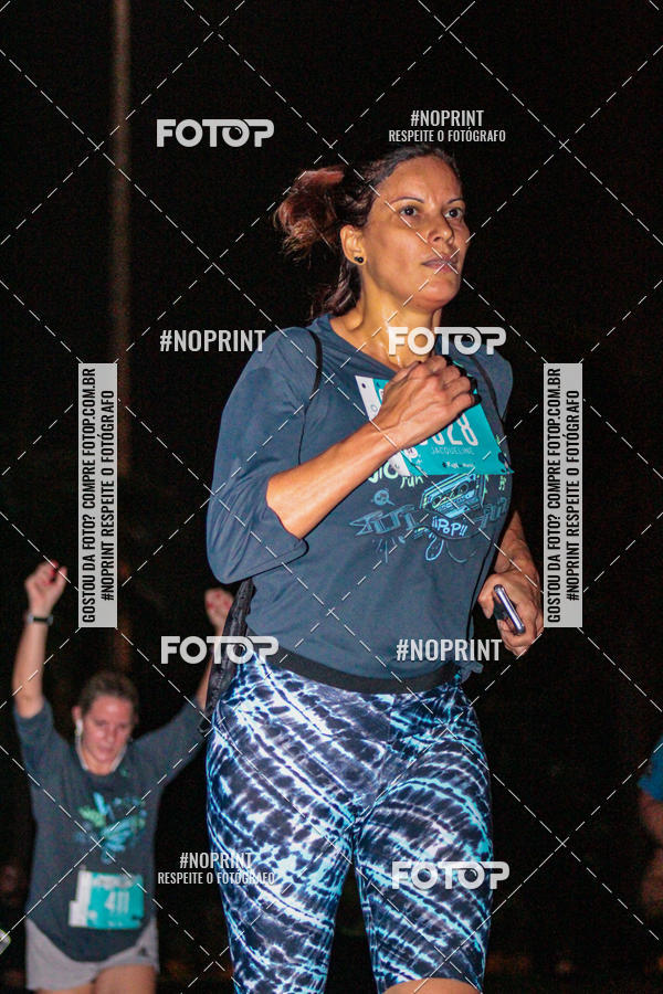 Buy your photos of the eventNight Run 2019 - Pop - Rio de Janeiro on Fotop