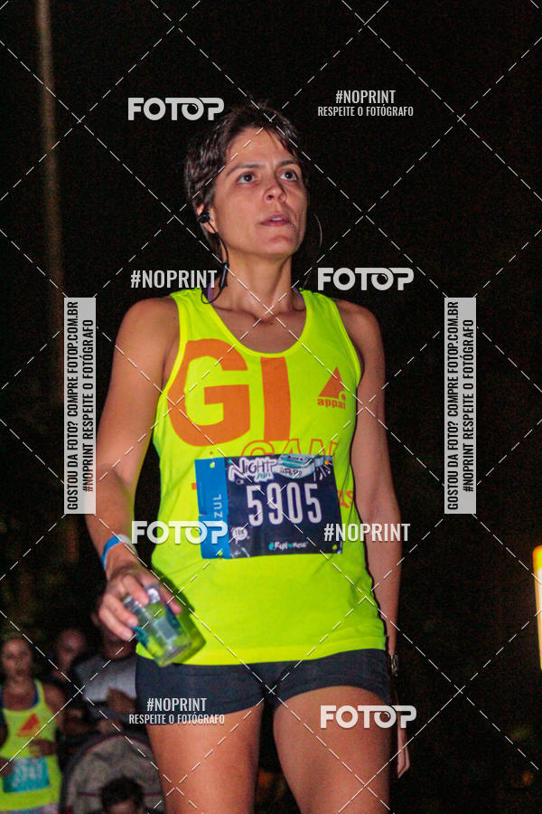 Buy your photos of the eventNight Run 2019 - Pop - Rio de Janeiro on Fotop