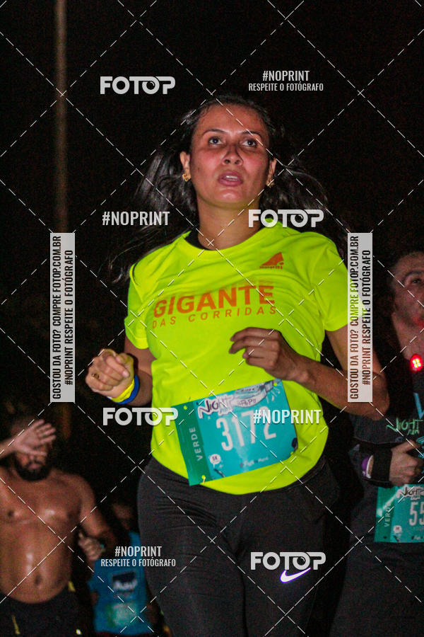 Buy your photos of the eventNight Run 2019 - Pop - Rio de Janeiro on Fotop