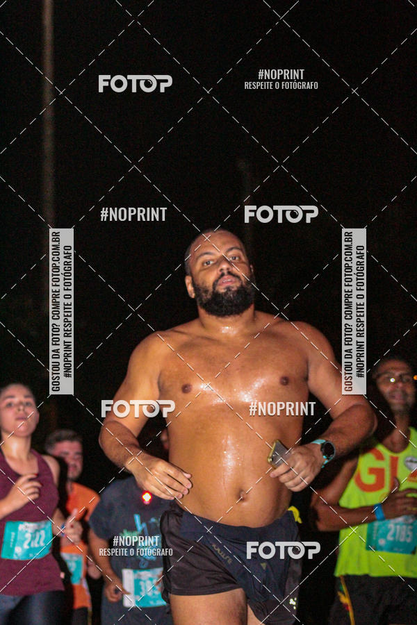 Buy your photos of the eventNight Run 2019 - Pop - Rio de Janeiro on Fotop
