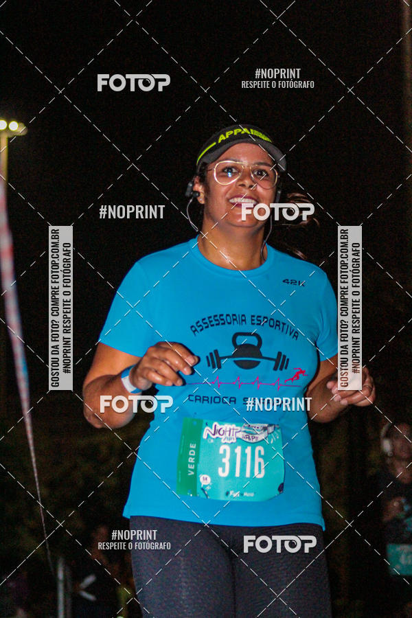Buy your photos of the eventNight Run 2019 - Pop - Rio de Janeiro on Fotop