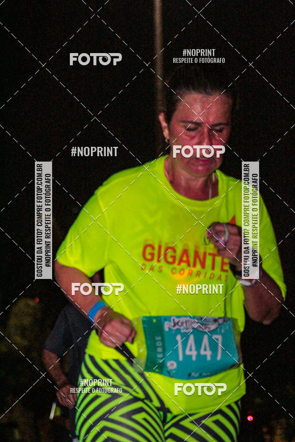 Buy your photos of the eventNight Run 2019 - Pop - Rio de Janeiro on Fotop