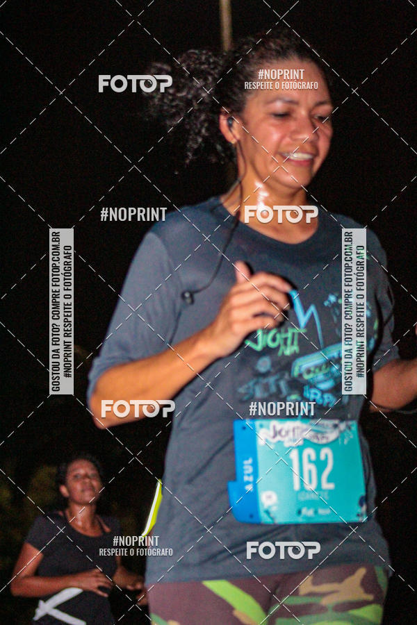 Buy your photos of the eventNight Run 2019 - Pop - Rio de Janeiro on Fotop