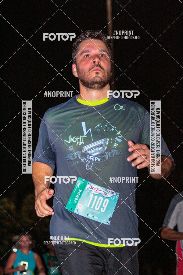 Buy your photos of the eventNight Run 2019 - Pop - Rio de Janeiro on Fotop