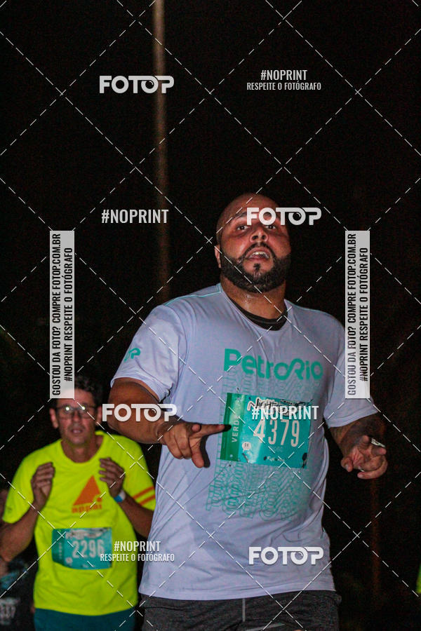 Buy your photos of the eventNight Run 2019 - Pop - Rio de Janeiro on Fotop
