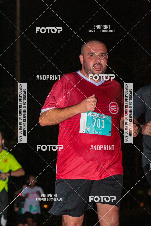 Buy your photos of the eventNight Run 2019 - Pop - Rio de Janeiro on Fotop