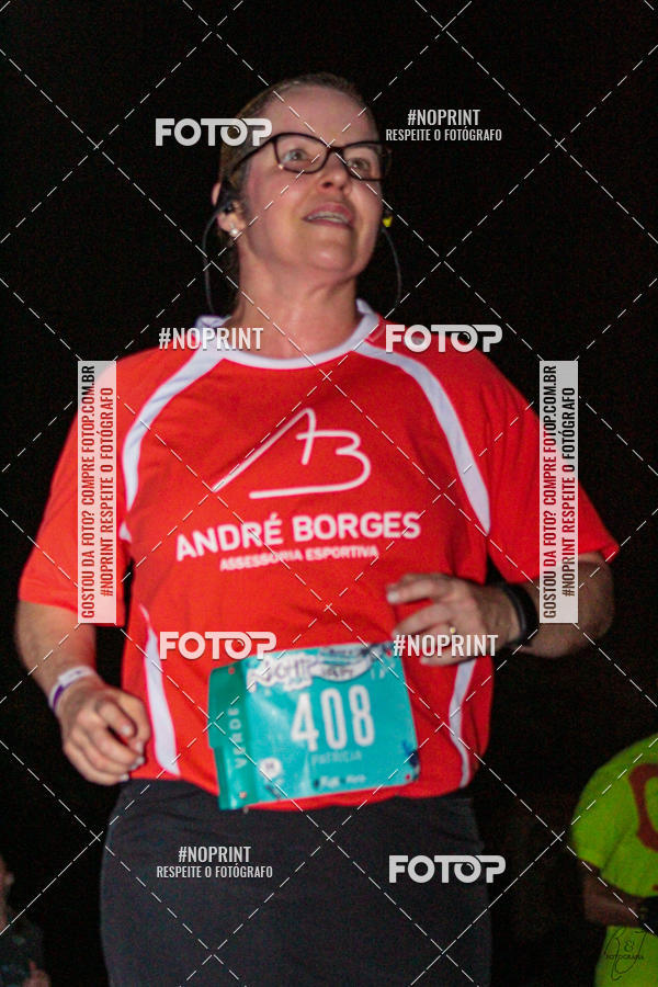 Buy your photos of the eventNight Run 2019 - Pop - Rio de Janeiro on Fotop