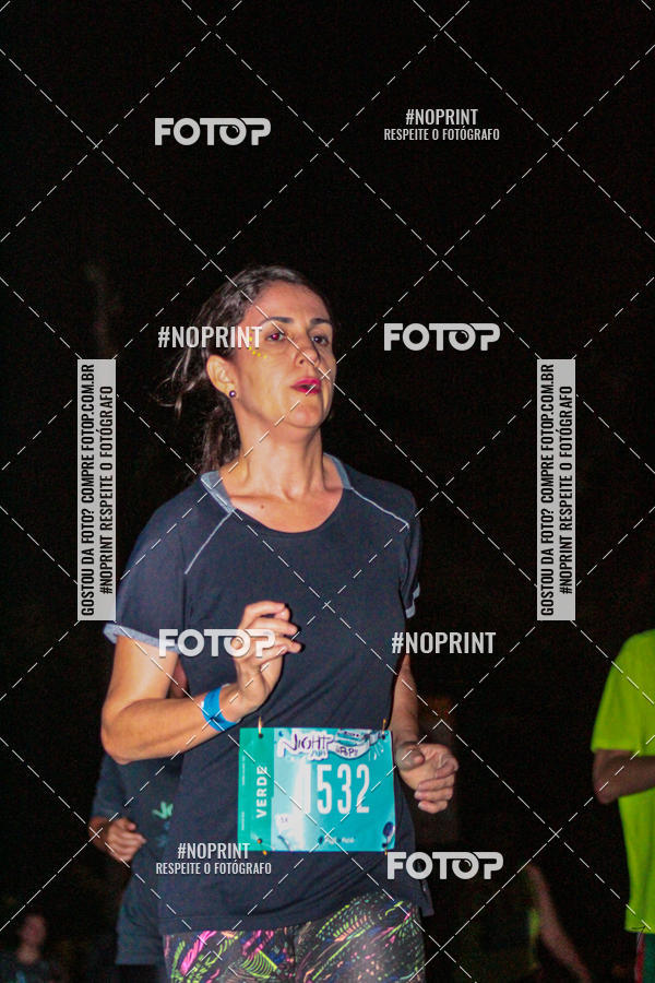 Buy your photos of the eventNight Run 2019 - Pop - Rio de Janeiro on Fotop