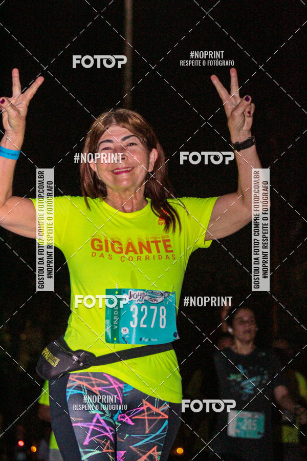 Buy your photos of the eventNight Run 2019 - Pop - Rio de Janeiro on Fotop
