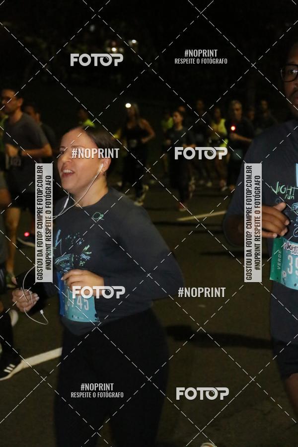 Buy your photos of the eventNight Run 2019 - Pop - Rio de Janeiro on Fotop
