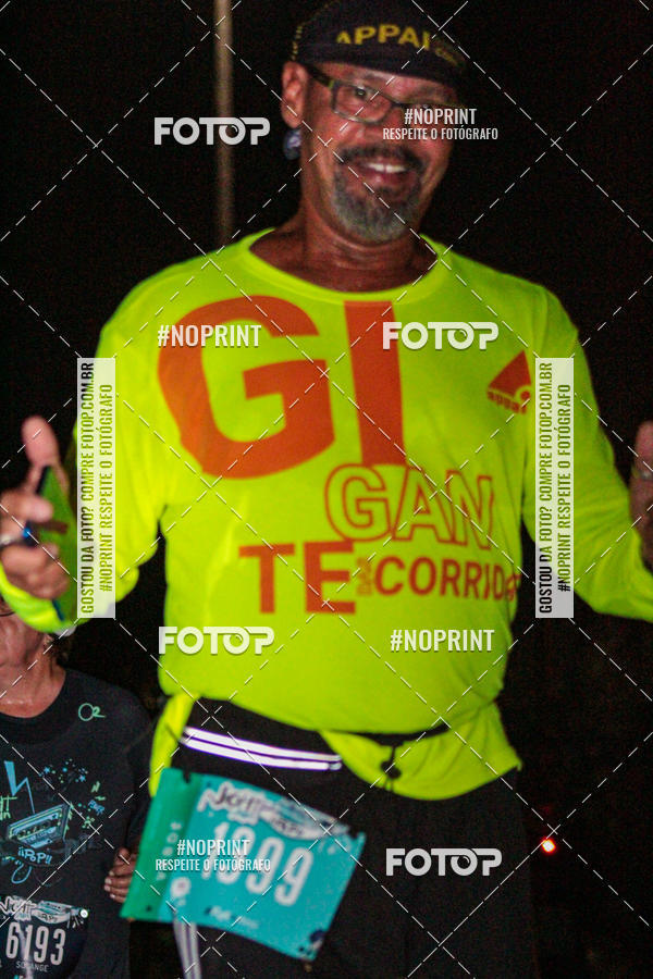 Buy your photos of the eventNight Run 2019 - Pop - Rio de Janeiro on Fotop