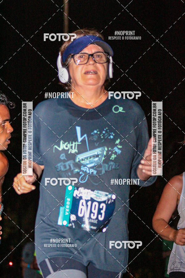 Buy your photos of the eventNight Run 2019 - Pop - Rio de Janeiro on Fotop