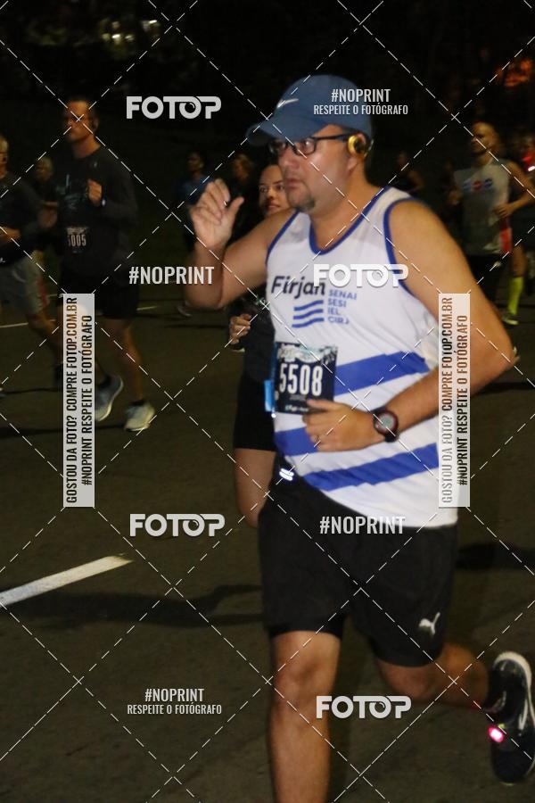 Buy your photos of the eventNight Run 2019 - Pop - Rio de Janeiro on Fotop