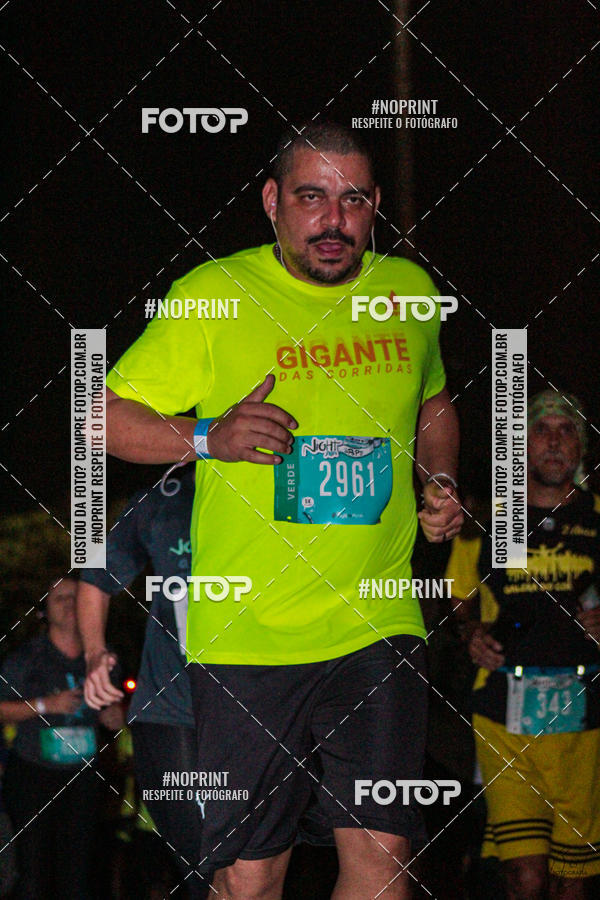 Buy your photos of the eventNight Run 2019 - Pop - Rio de Janeiro on Fotop