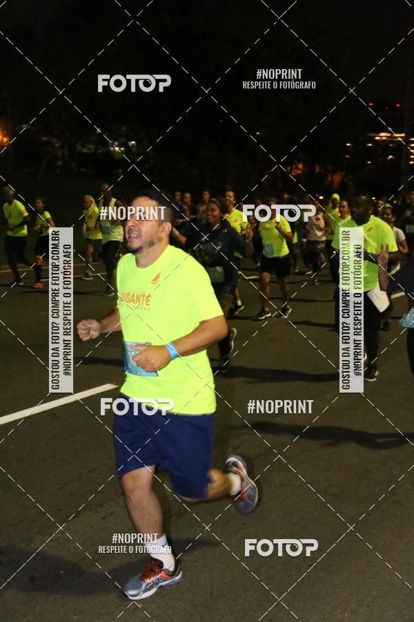 Buy your photos of the eventNight Run 2019 - Pop - Rio de Janeiro on Fotop