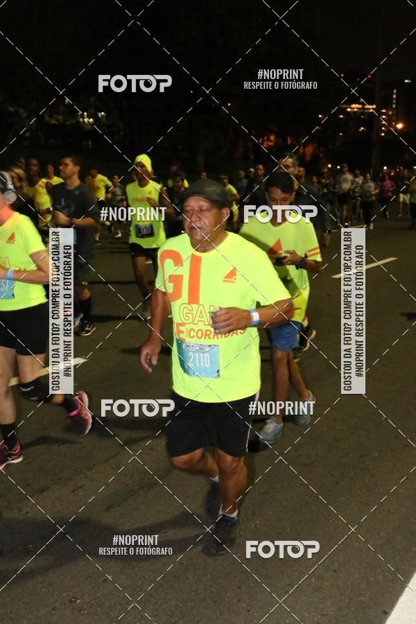 Buy your photos of the eventNight Run 2019 - Pop - Rio de Janeiro on Fotop
