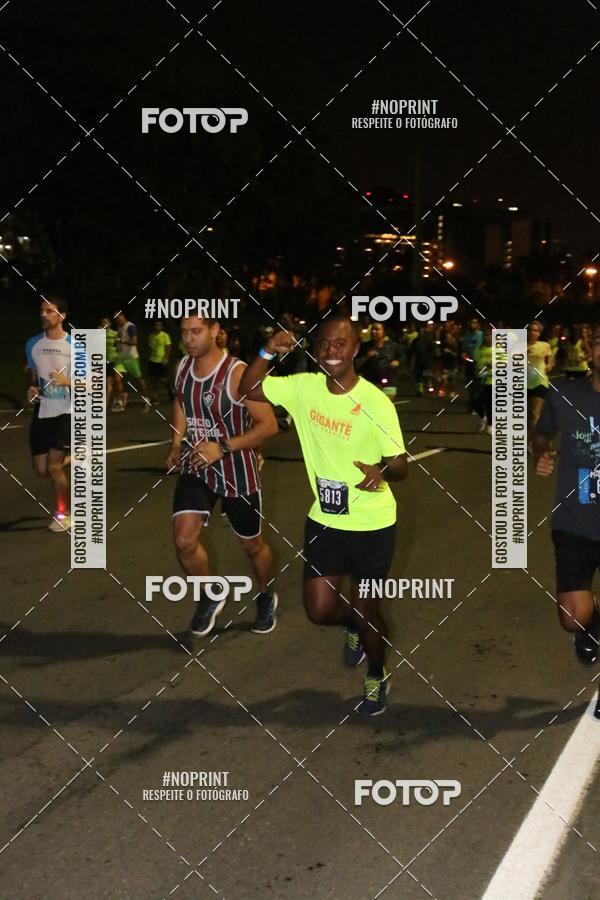 Buy your photos of the eventNight Run 2019 - Pop - Rio de Janeiro on Fotop