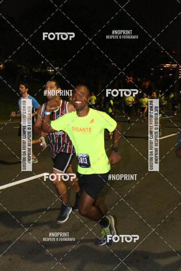 Buy your photos of the eventNight Run 2019 - Pop - Rio de Janeiro on Fotop