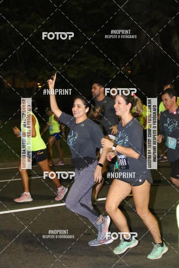 Buy your photos of the eventNight Run 2019 - Pop - Rio de Janeiro on Fotop