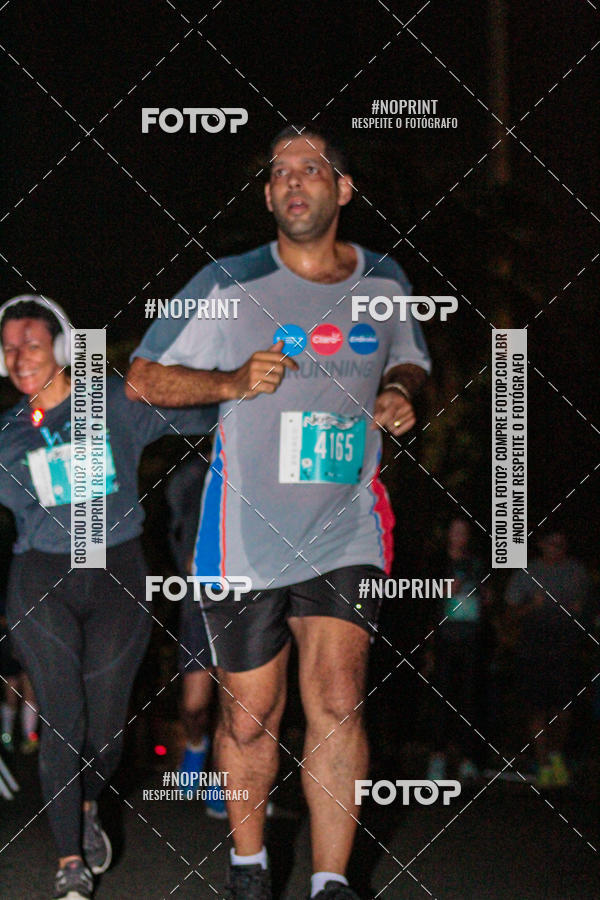 Buy your photos of the eventNight Run 2019 - Pop - Rio de Janeiro on Fotop