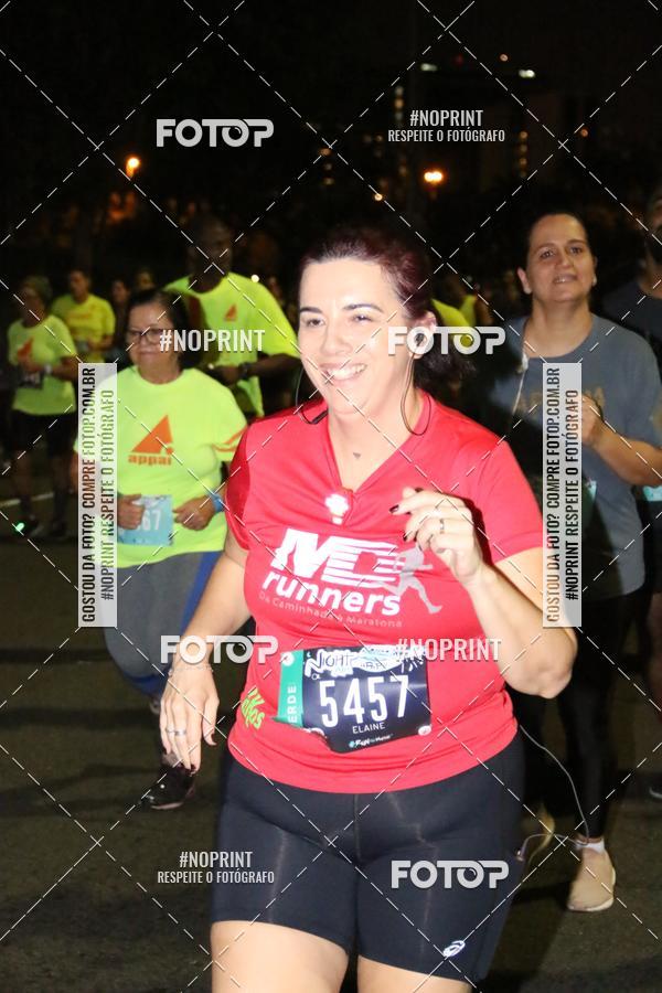 Buy your photos of the eventNight Run 2019 - Pop - Rio de Janeiro on Fotop