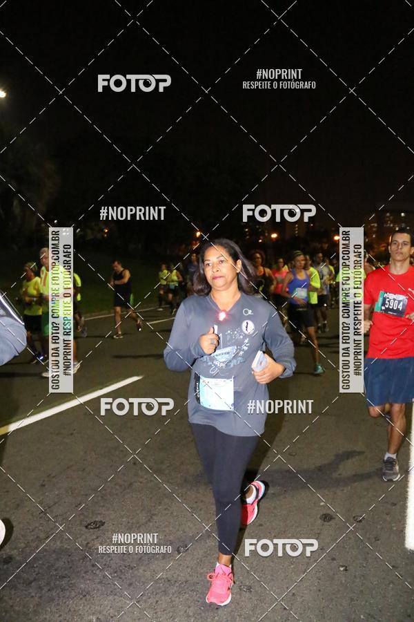 Buy your photos of the eventNight Run 2019 - Pop - Rio de Janeiro on Fotop