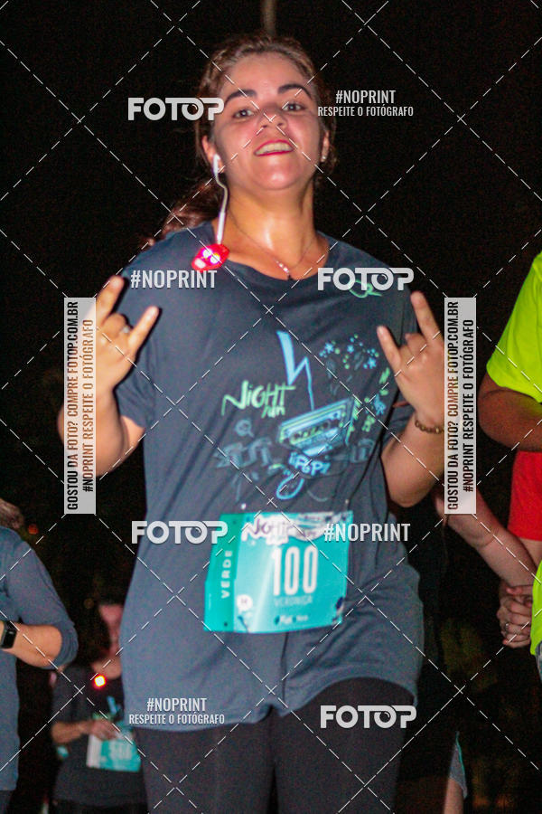 Buy your photos of the eventNight Run 2019 - Pop - Rio de Janeiro on Fotop